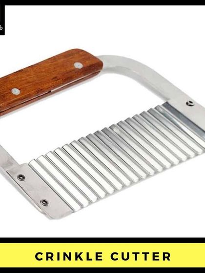 Add a decorative touch to your soap bars with this crinkle cutter. The wavy blade creates a beautiful, textured pattern, giving your handmade soaps a unique and professional look with one simple cut.