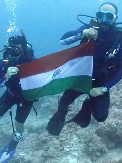Happy Independence Day from our dive group! We love combining our passion for diving with celebrations of our national heritage.