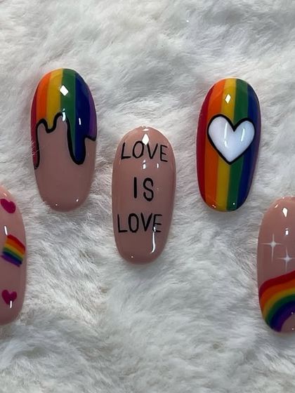 Mastering Trendy & Artistic Designs photo 13