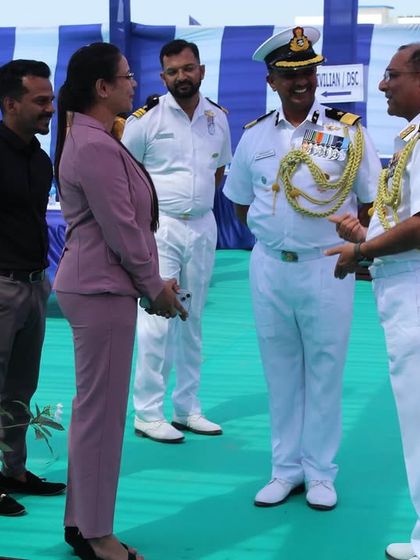 In conversation with Indian Coast Guard officers after my live sand art show in Porbandar. They were fascinated by how the story was unfolding live on the screen.
