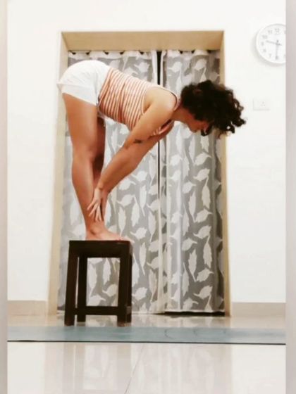 Curly Yoga Girl - Online Yoga Classes My Daily Practice: Stretches & Flows photo 21