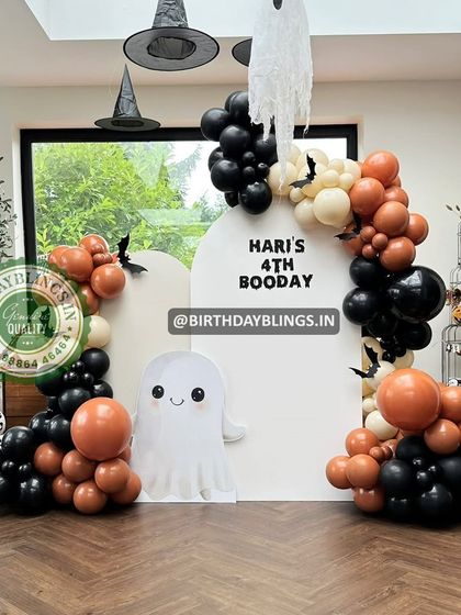 Custom Balloon Arches & Backdrops photo 32
