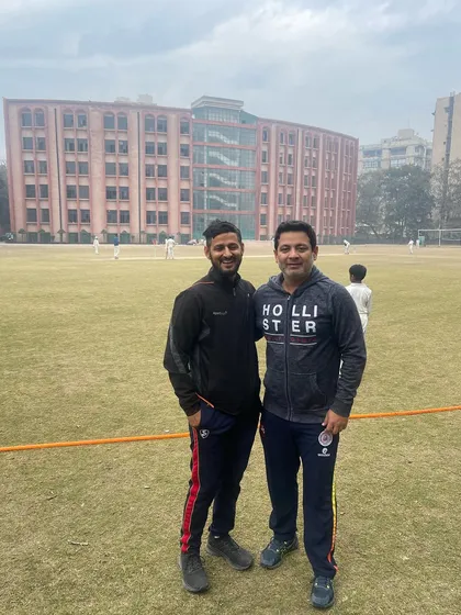 World Cup winner Piyush Chawla interacting with our coaches and players. Learning from one of the most humble and skilled cricketers is an honor.