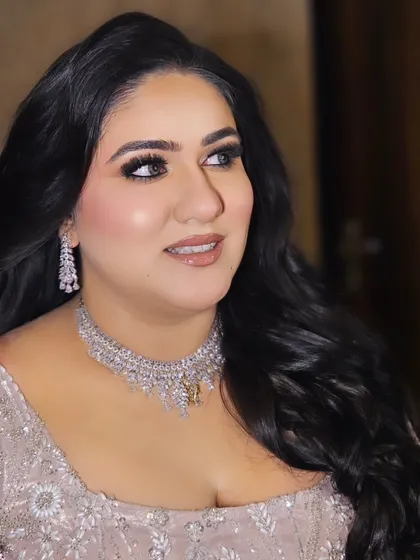 A beautiful side profile. The contour is soft and natural, defining her features perfectly.