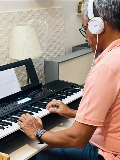 It is never too late to start learning. I am incredibly proud of our senior students who embrace the challenge of learning an instrument like the keyboard, proving that music is a lifelong journey.