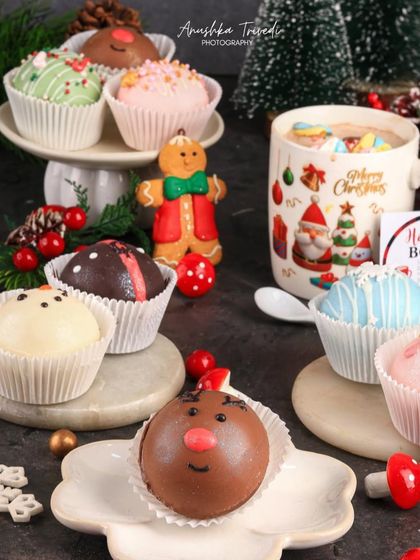 Christmas & Holiday Specials photo 14