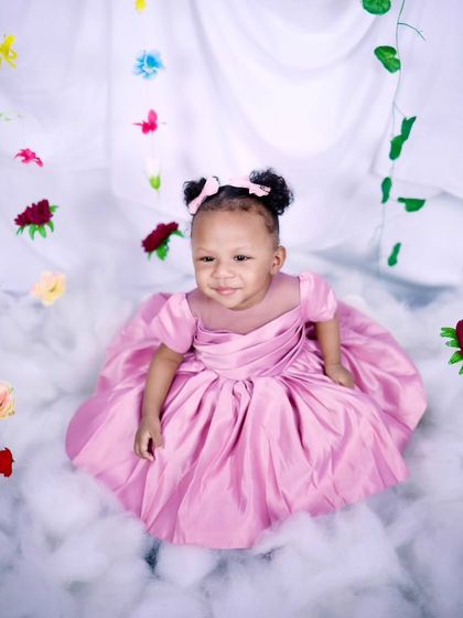 Creative & Themed Studio Shoots photo 124