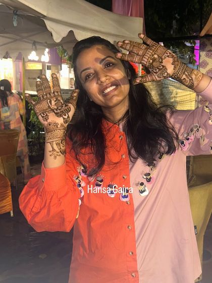 The joy on her face says it all. It's always a pleasure doing mehendi for the beautiful members of the bridal party and creating memories that last.
