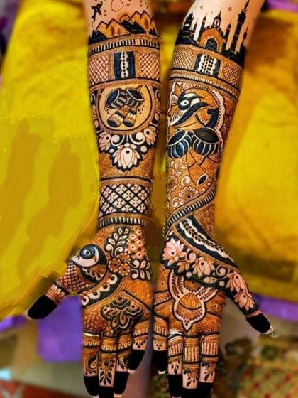 A creative and personalized design incorporating travel elements and a caricature of a photographer, showcasing our ability to bring any concept to life.