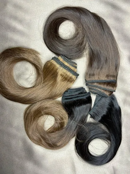 I offer a wide range of natural shades to ensure a perfect match. Here is a selection of some of the colors available, from deep black and brown to lighter ash and golden tones.