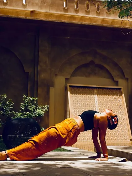 Finding the light within and letting it shine. This is Purvottanasana, or the upward plank pose, a powerful heart opener that builds strength and courage. My personal practice is my anchor, a space where I connect with myself before I share with others.