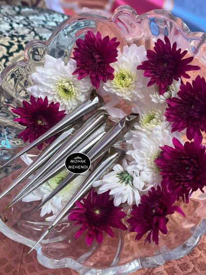 Mohak Mehendi - Professional Mehndi Artistry Behind the Art: The Mohak Experience photo 9