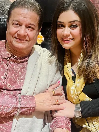 A warm and cherished moment with the esteemed Anup Jalota ji. I have so much respect for his artistry and his kindness.
