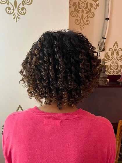 Rohit - Haircuts Curly Hair Cuts: My Specialty photo 5