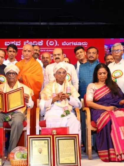 Another moment from the award ceremony, surrounded by dignitaries and fellow artists. I am filled with gratitude.