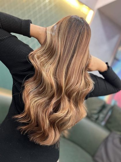 Luminous Blondes & Ashy Greys photo 6