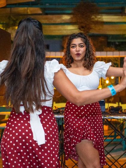 Furor - Latin Dance Classes La Rumba: The Socials photo 33