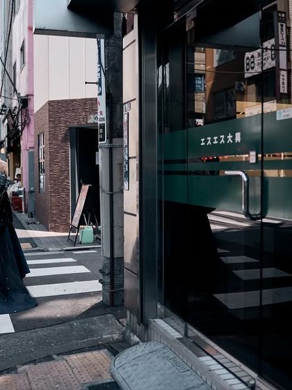 The World is My Studio: On-Location Shoots photo 4