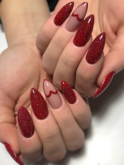 A dramatic red glitter set with a negative space heart detail. Perfect for Valentine's Day.