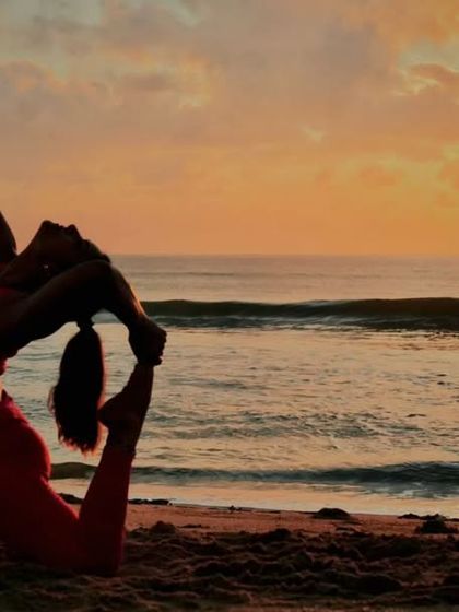 Richa Kumar - Yoga for Strength, Flexibility & Power Deep Flexibility: Heart & Hip Openers photo 38