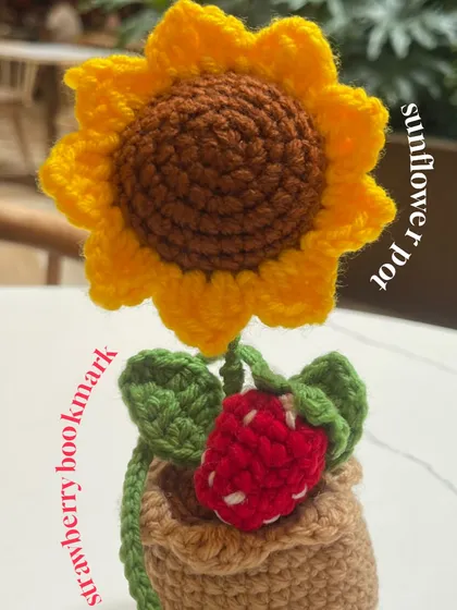 Brighten up any space with this adorable crochet sunflower in a pot. It's a perfect companion for my strawberry bookmark.