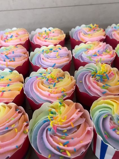 Our rainbow cupcakes are perfect for adding a touch of magic to any event. The combination of colors is visually stunning.