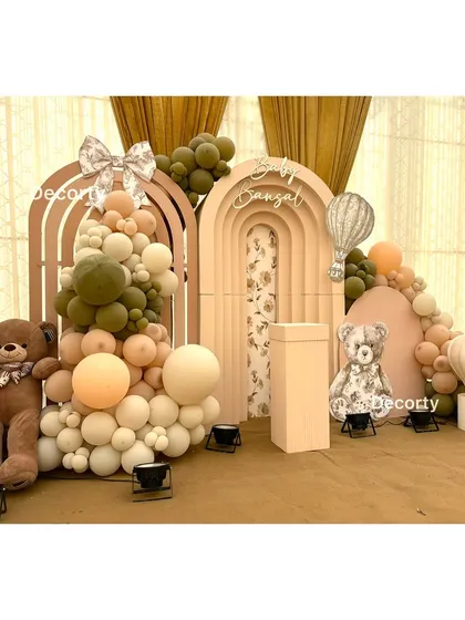 The complete rustic teddy bear backdrop, showcasing the balance of colors and textures.