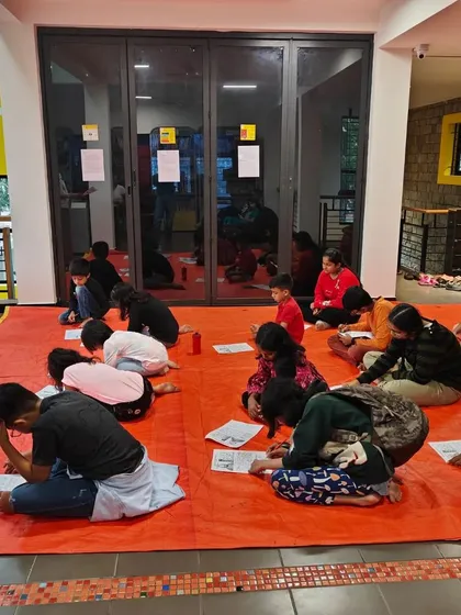 Here's a peek into one of my detective workshops. The kids are completely absorbed, working together to solve puzzles and crack the case. It's a fantastic way to build critical thinking skills while having a blast.