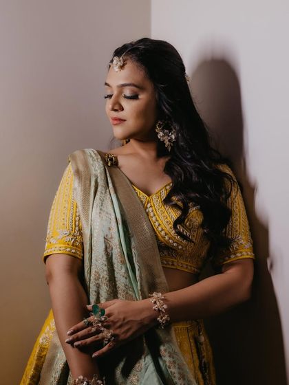 Haldi & Mehendi Radiance photo 18