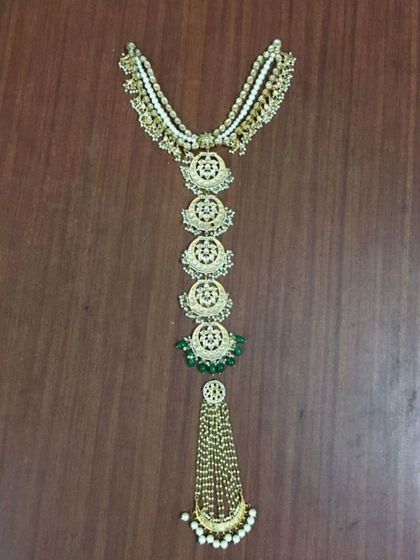 Lotus Bridal Studio - Wedding & Event Jewellery Rental Complete the Look: Hair & Accessories photo 11