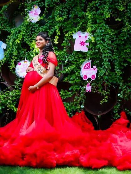 The Lucky Studio - Photoshoot & Special Occasion Outfit Rental Maternity Photoshoot Gowns photo 17