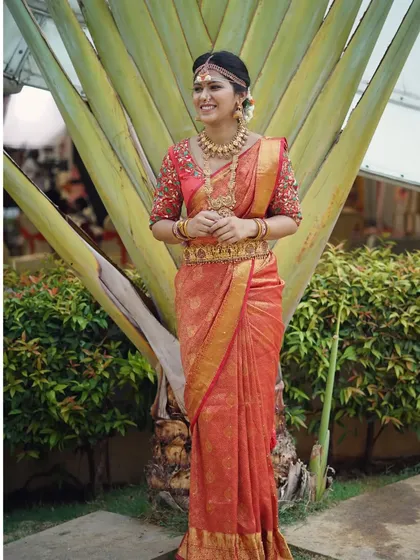 A comprehensive series from a 'reel madve hudgi' (serial bride) shoot. The model wears a full set of our traditional temple jewellery, including necklaces, vaddanam, and headpieces, from multiple angles.