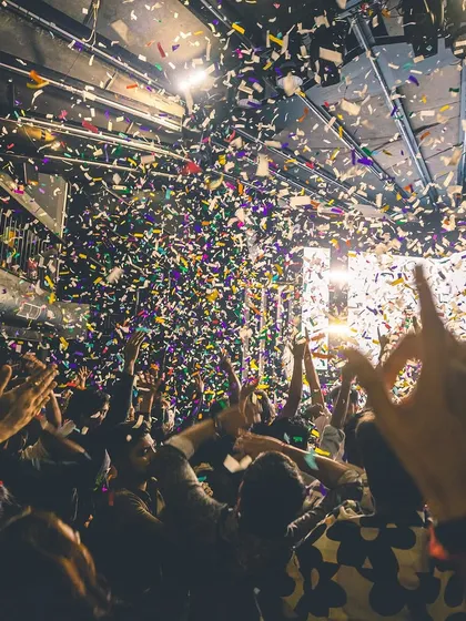 Another epic confetti drop at Flo. We don't hold back on the celebrations; every night is an occasion.