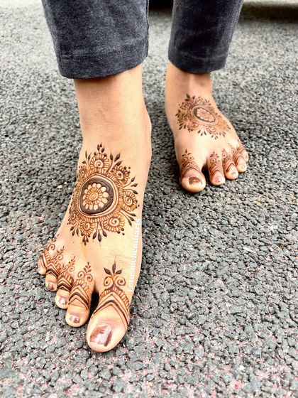 Lotus Mehendi Arts - Bridal & Occasion Mehendi Artistry for Feet photo 18
