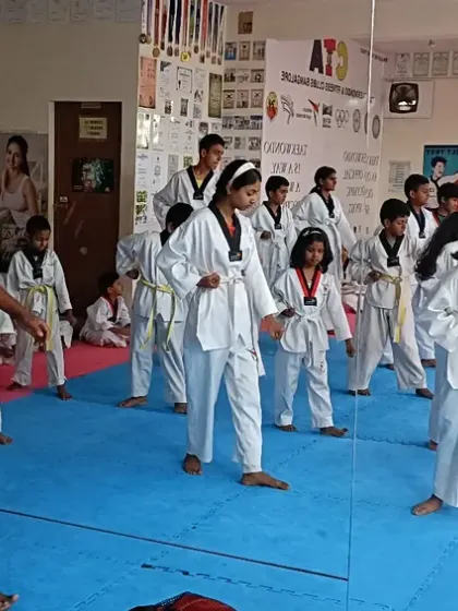 CTA Taekwondo & Fitness Clubs - Taekwondo for Kids & Teenagers Core Training: Discipline, Forms & Fitness photo 85