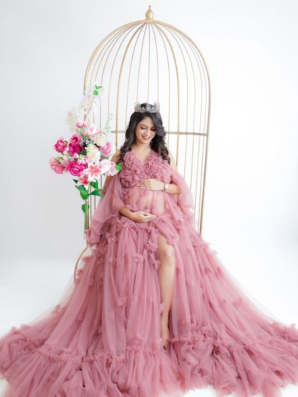 Solo Radiance: Portraits of the Mother-to-Be photo 144