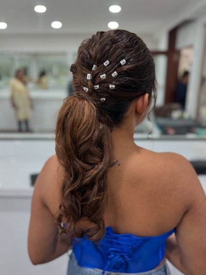 Bhavya Achar - Bridal & Occasion Styling Romantic Open & Half-Up Styles photo 40