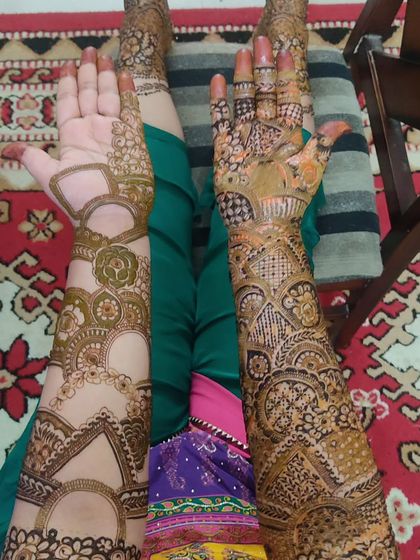 Shaikh Yasmeen - Bridal Mehendi Intricate Floral & Paisley Designs photo 60