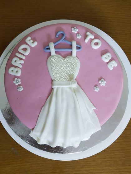 Engagement, Bridal & Baby Shower Cakes photo 6
