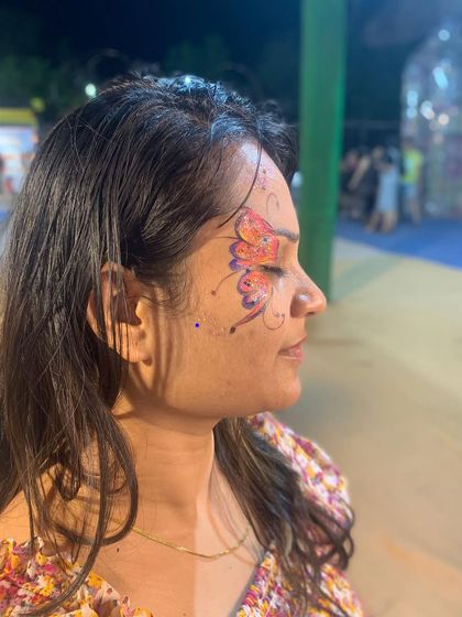 Whimsical Face & Body Art photo 39