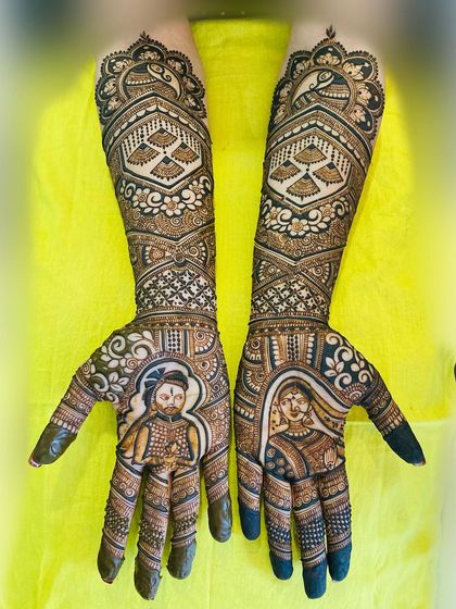 Another example of my bride and groom portrait work. I focus on capturing the little details in the attire and expression to make the figures feel personal and special.