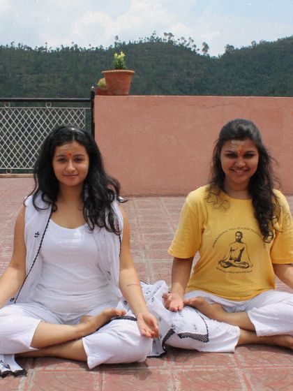 Two young women, one of them our future teacher Dyutima, during their TTC in 2011. This course was the beginning of a lifelong path.