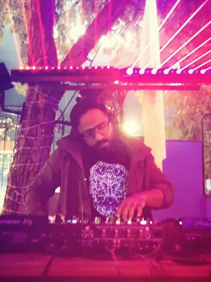 A shot of me playing an Audiomenace set at Tizoe Delhi. I was closing the night with some deep, minimal tunes, taking the party into the early morning hours.