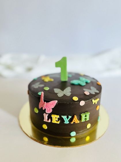 Faraway Feast - Custom Celebration Cakes Fun & Fantasy: Cakes for Kids photo 14