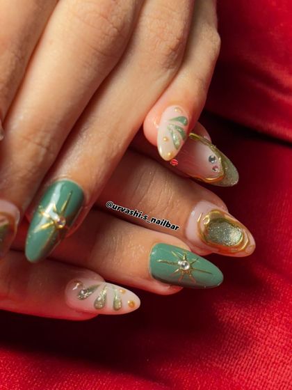 An artistic and elegant set in shades of green and gold. This design features a mix of solid color, abstract patterns, and gold detailing with rhinestone accents for a luxurious finish.