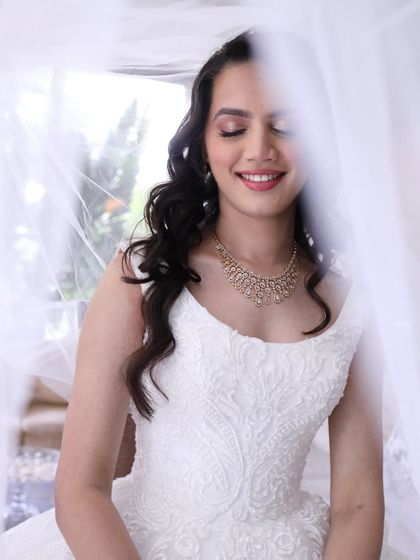 Timeless Christian Brides photo 17