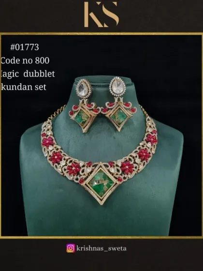 A unique color combination of red and green in our magic dubblet Kundan set. This is a beautiful blend of traditional colors in a modern design.