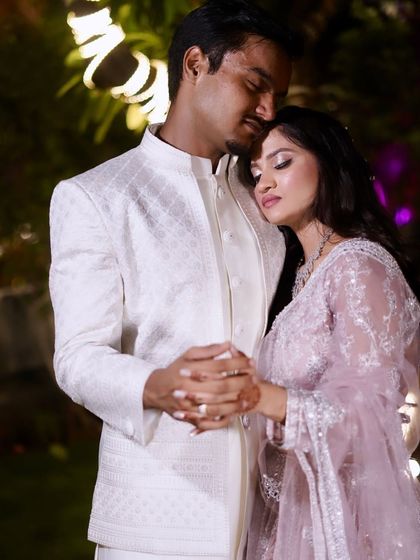 Engagement & Reception Glam photo 30