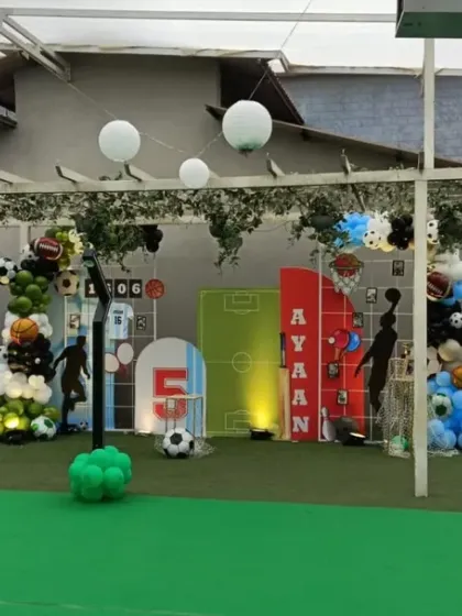 This football-themed birthday party was an athlete's dream. We transformed the venue into a mini stadium with a goalpost, sports-themed balloon decor, and a personalized backdrop for the birthday boy, Ayaan.