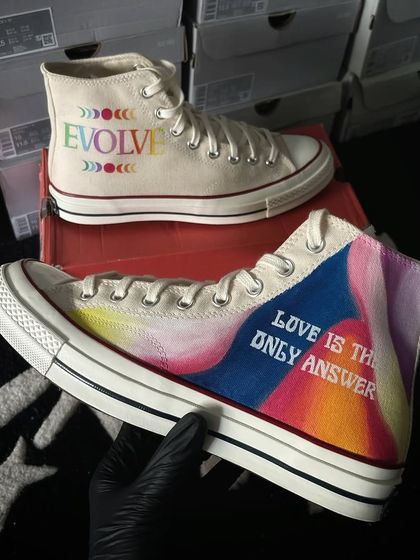 Another view of the "Evolve" custom Converse.